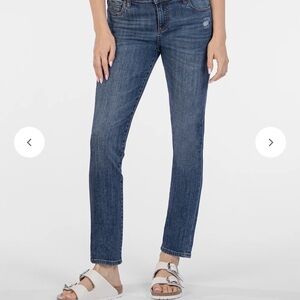 KUT FROM THE KLOTH mid rise Catherine boyfriend jean size 2